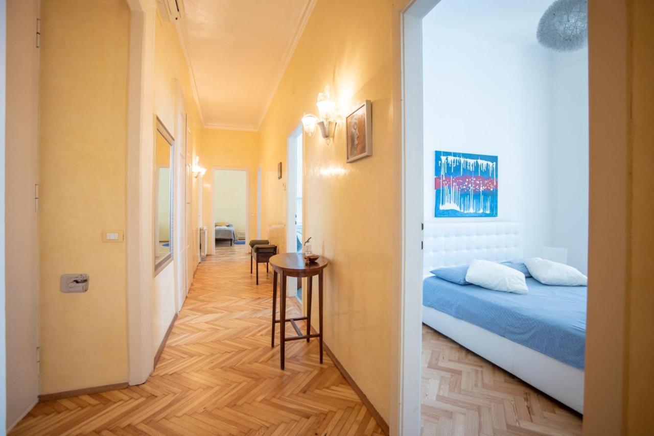 Art & History - New - Modern Classic Apartment Triest Zewnętrze zdjęcie